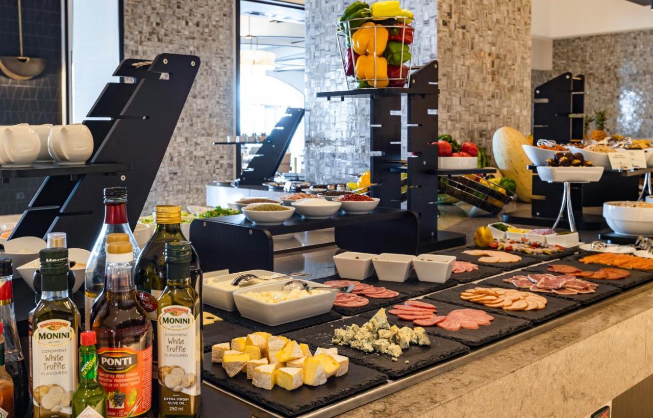 Hilton Samarkand Regency מראה חיצוני תמונה